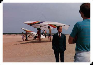 Bud with hang gliders